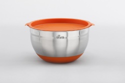 mixing bowls